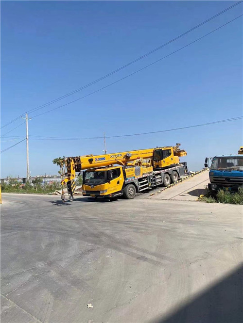 松江区吊车作业时，可能会产生哪些额外收费项目？